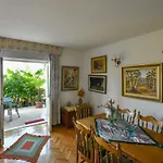 Lui By Interhome *