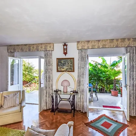 Σπίτι διακοπών Lui By Interhome Gradac (Split-Dalmatia)
